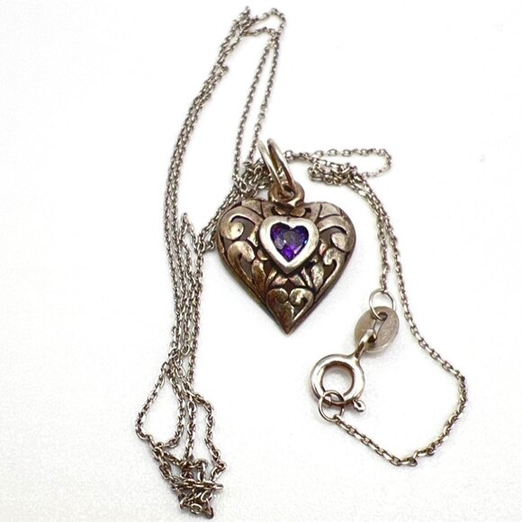 Vintage Sterling Silver Heart Pendant Necklace Purple Stone & Intricate Design - Picture 3 of 11